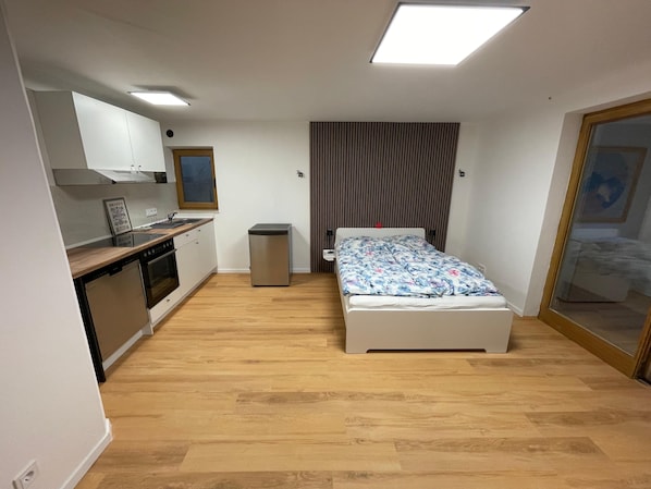 1 室のベッドルーム、インターネット、ベッドシーツ