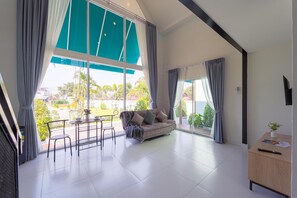 Interior - Beautiful new 7 Bedroom Villa Resort CT7 (Cha-am)
