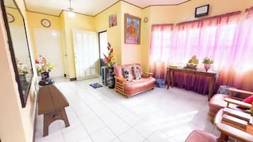 Family House, Courtyard View | Living area