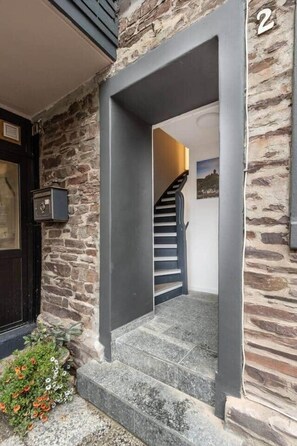 تفاصيل الفندق من الخارج