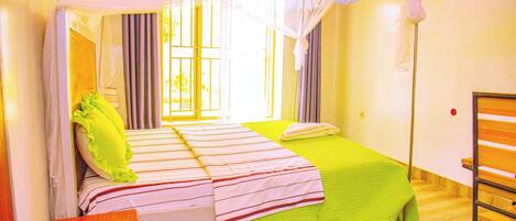 Classic Double Room, Courtyard View