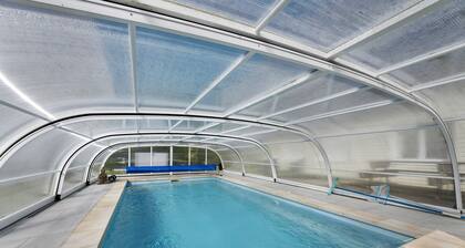 Elise’s House with Pool