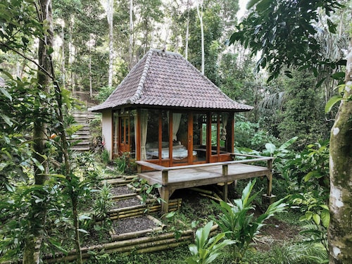 The Karu Cabin by AGATA