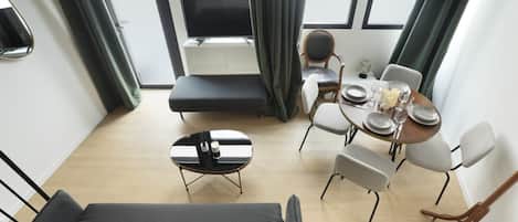 スマートテレビ、書斎 / ワークスペース