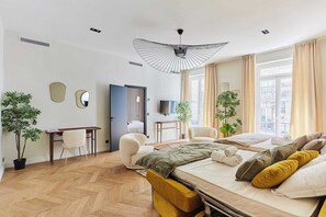 3 bedrooms, desk, iron/ironing board, travel cot - Sublim et new apartement Place Vendome Opéra (Paris)