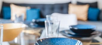 YAYstay - 58m2 I balkony I 56` Smart TV I train