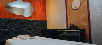 The Tropics at MacArthur Park