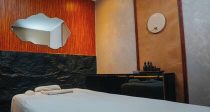 The Tropics at MacArthur Park