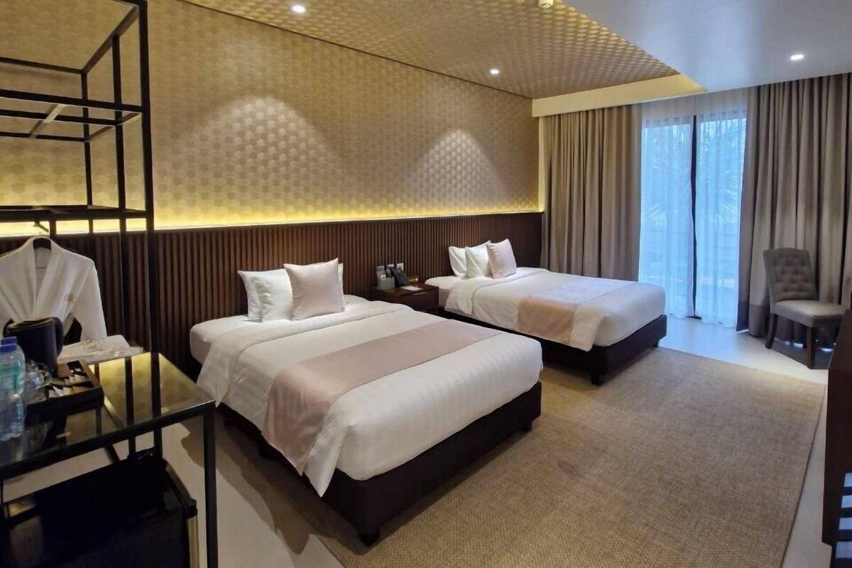 Superior Double Room, Pool View | In-room safe, desk, laptop workspace, blackout drapes