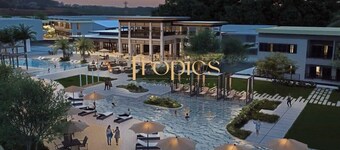 The Tropics at MacArthur Park