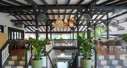 Hollandse Club Retreat