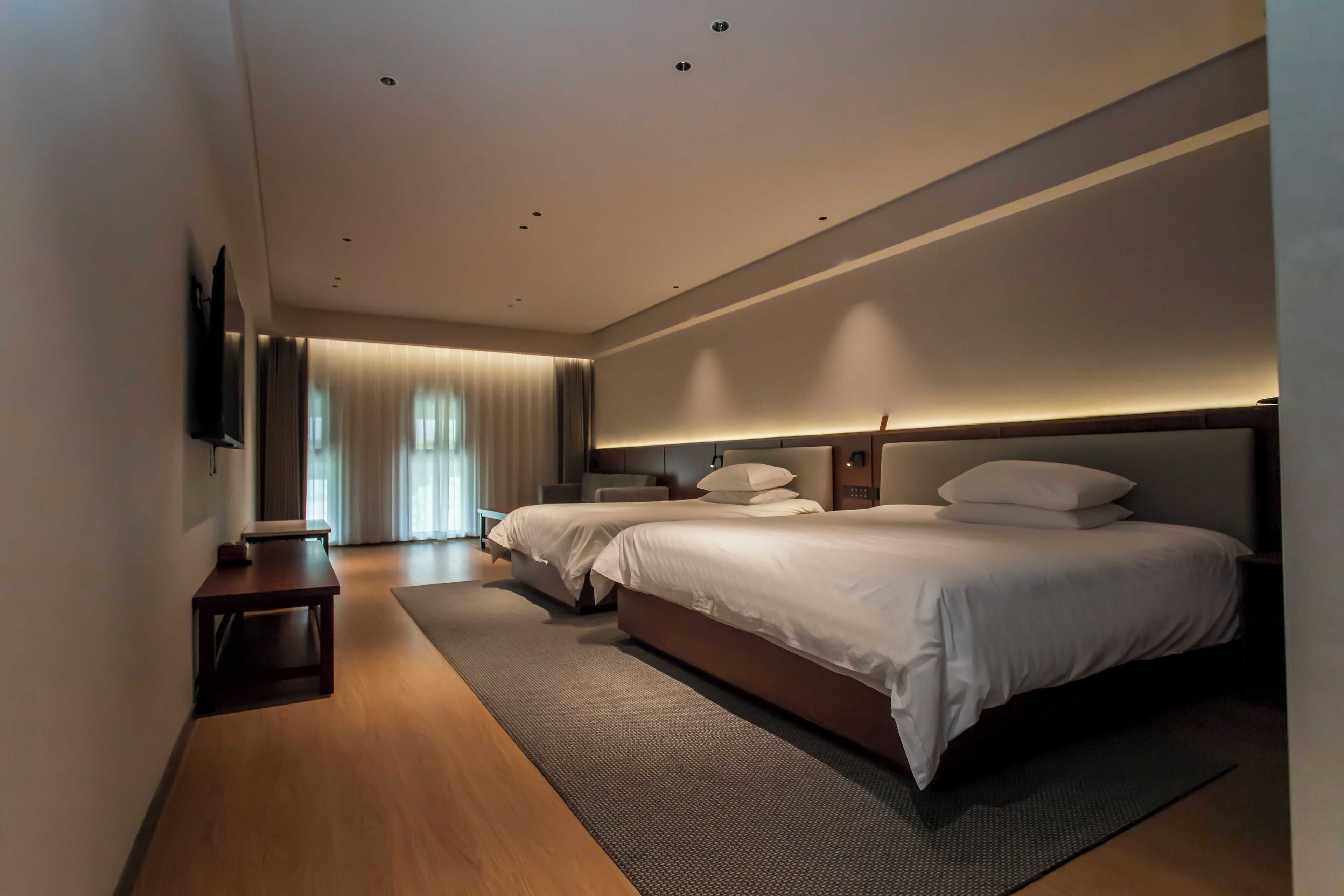 Deluxe Twin Room, Courtyard View | Premium bedding, down comforters, desk, laptop workspace