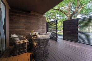 Comfort Double Room, Garden View | Terrace/patio