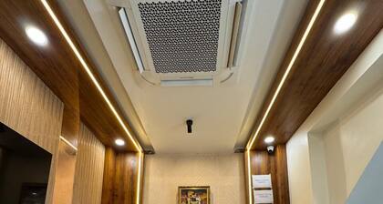 Hotel The Premier Dwarka