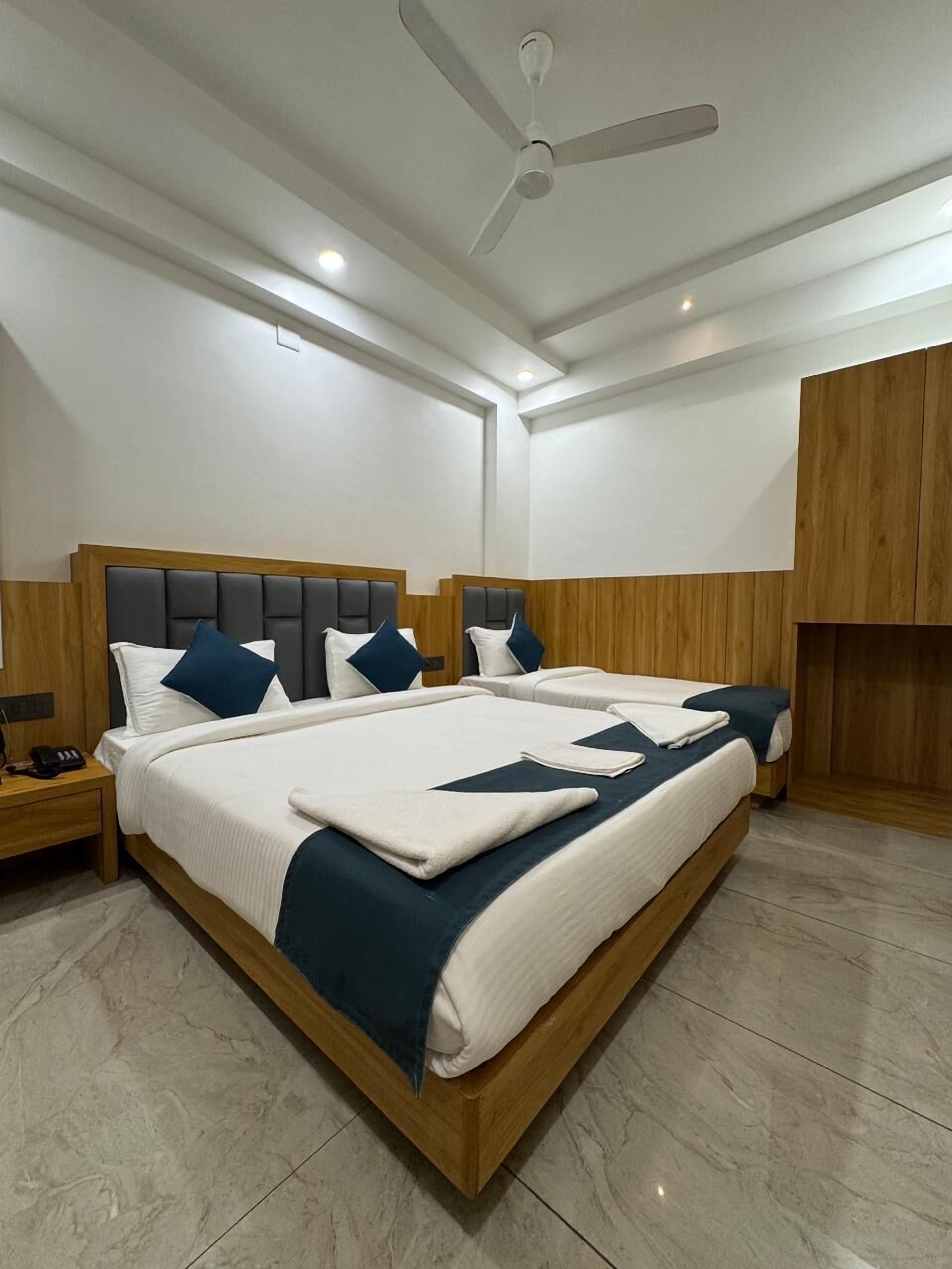 Kolmen hengen classic-huone | Silitysrauta/-lauta, ilmainen Wi-Fi