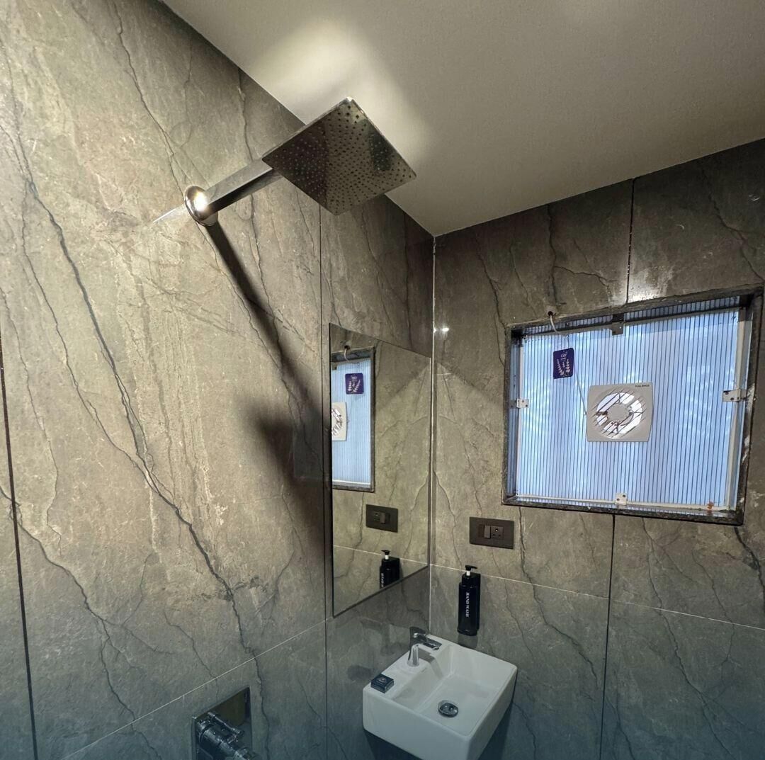 Shower, towels, soap, shampoo