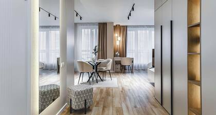 Bright apartment with balcony Minsk-Mir