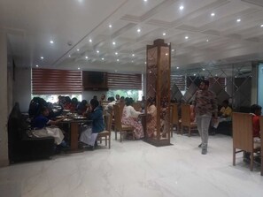 Daily continental breakfast for a fee - Hotel Green View (Agra)