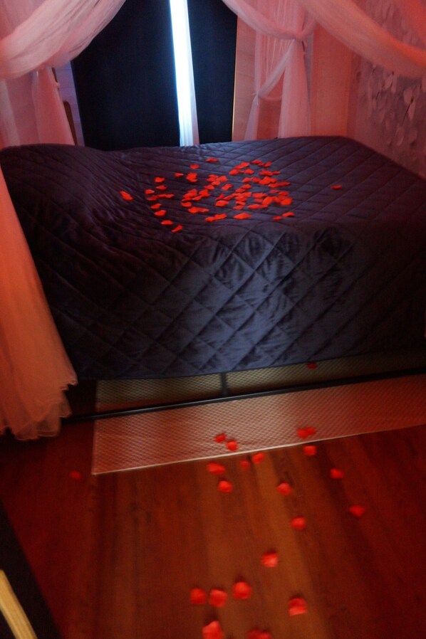 1 室のベッドルーム、WiFi、ベッドシーツ