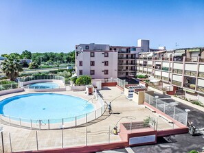 Pool - Le Lagon Bleu by Interhome (Le Grau du Roi)