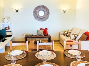 TV - Casa Orsoni 100m² by Interhome (Solenzara)