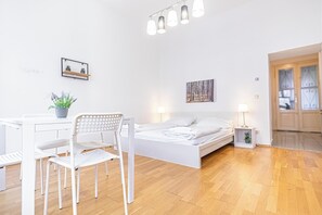 Apartment | Iron/ironing board, free WiFi - Affordable Cozy 2BR Apt Near Stadthalle (Vienna)