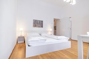 Apartment | Iron/ironing board, free WiFi - Affordable Cozy 2BR Apt Near Stadthalle (Vienna)