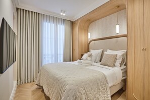 2 chambres, fer et planche à repasser, lit parapluie, draps fournis