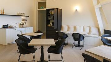 Siddeområde i lobbyen