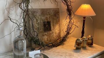 Deluxe Triple Room | Blackout drapes, iron/ironing board, travel crib, free WiFi