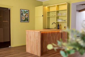 بار (في المنشاة)