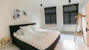 3 bedrooms, travel crib, free WiFi