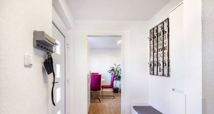 Apartment 'Schack' mit Gemeinschaftsgarten und WLAN