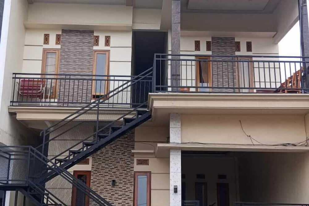 Homestay Safira Bromo