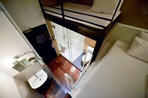 1 室のベッドルーム