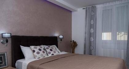 Triple Room With Private Bathroom (A3)