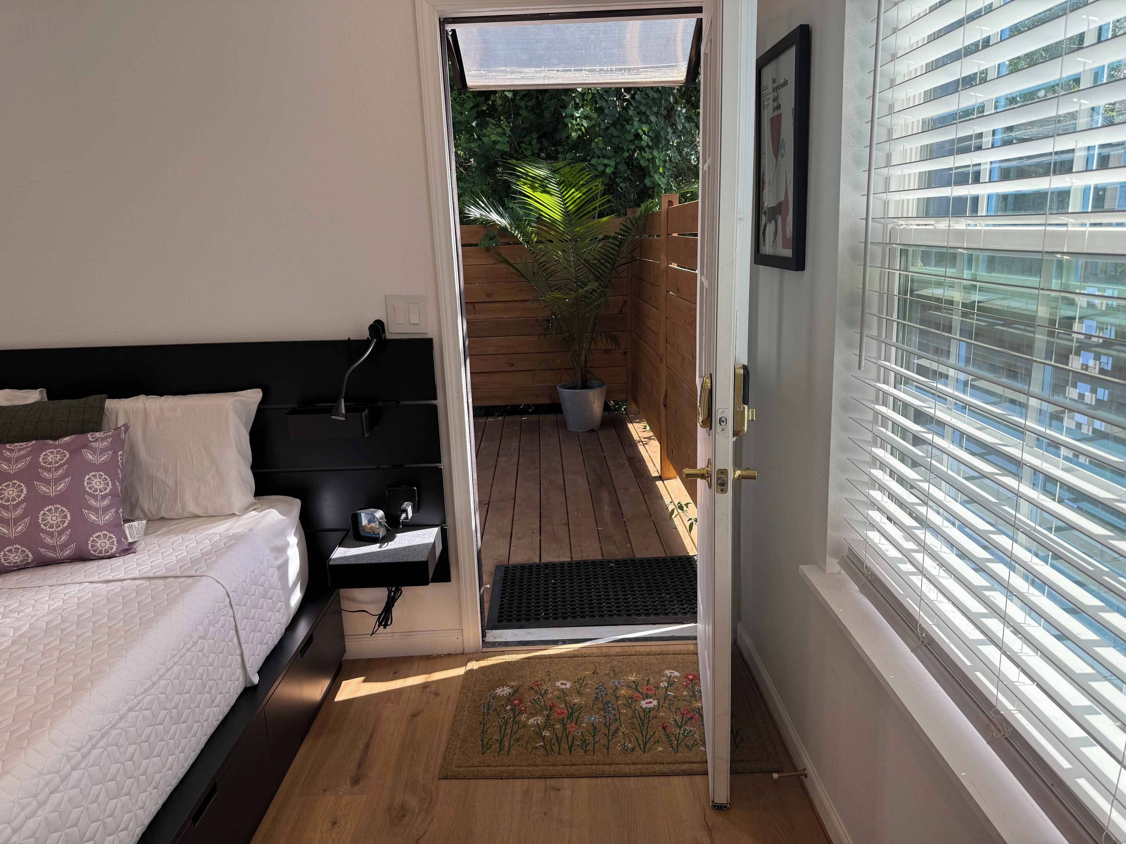 1 soverom, strykejern/-brett, wi-fi og sengetøy