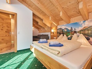 2 Schlafzimmer, Zimmersafe, Reisekinderbett, WLAN