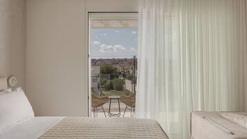 Suite – comfort, balkong, byutsikt | Terrasse/patio