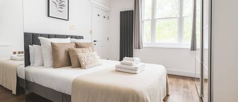 Iron/ironing board, free WiFi