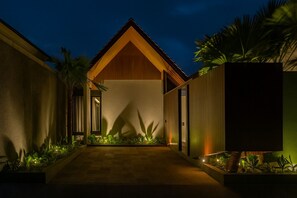 Terrace/patio - Modern 3bedroom villa with calm surrounding (Kabupaten Gianyar, Bali)