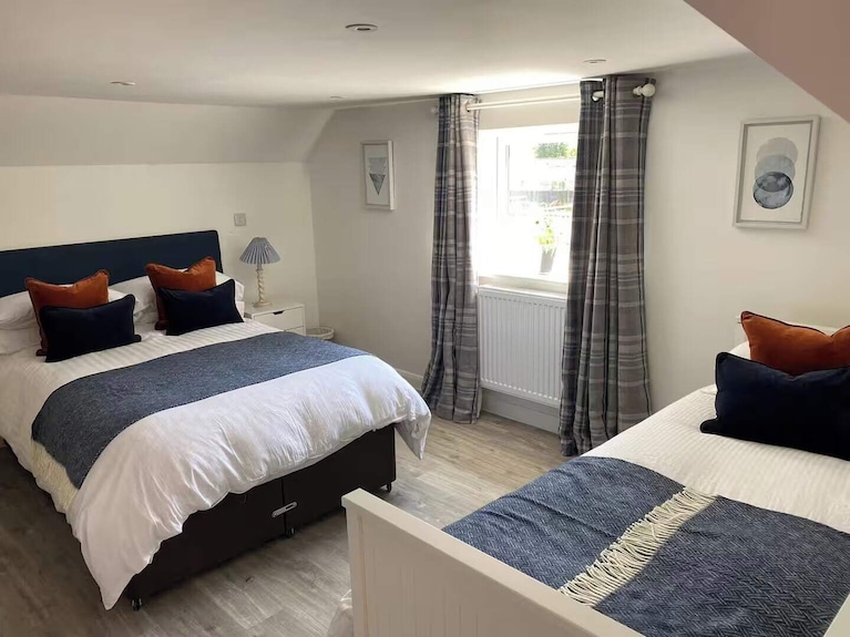 Lovely Cottage In Beautiful Berkshire Near Ascot - 햄프셔