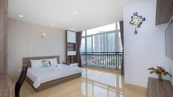 3 Schlafzimmer, Bügeleisen/Bügelbrett, Internetzugang