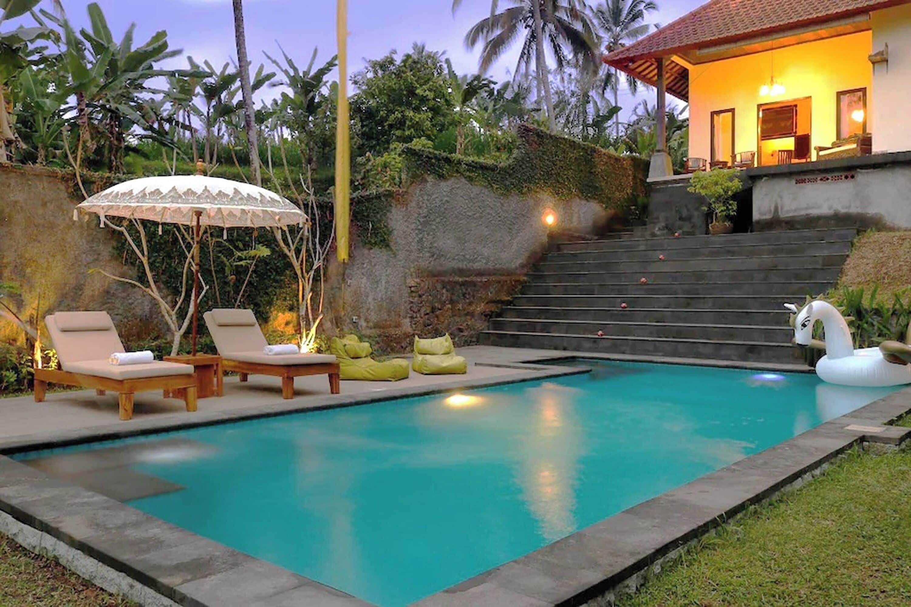 Alberca al aire libre 