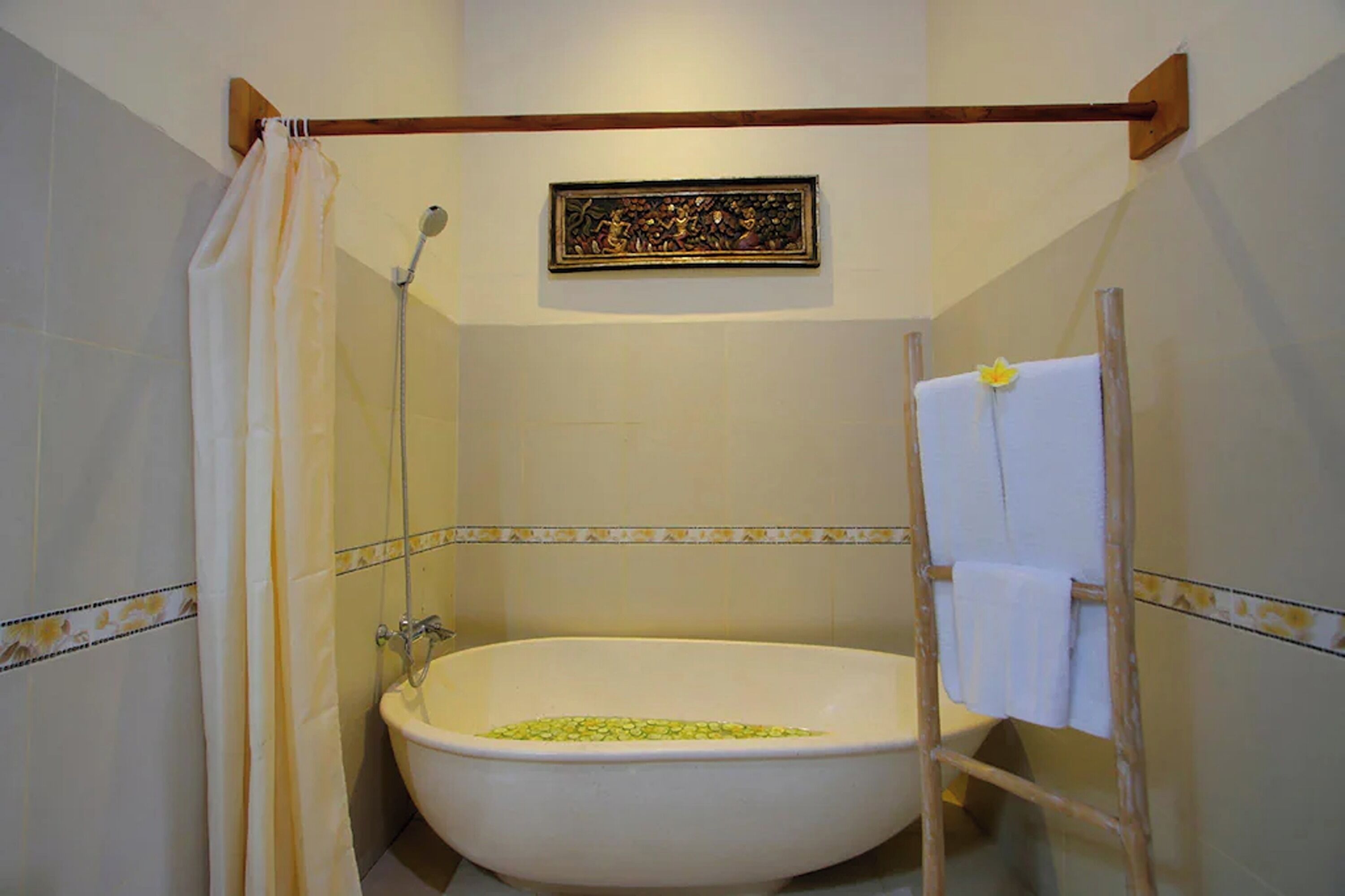 Villa, 2 Bedrooms, Pool View | Bilik Mandi | Tab mandi dan pancuran berasingan, hulu semburan mandi hujan 
