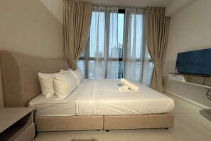 標準開放式客房 | 書桌、熨斗/熨衫板、免費 Wi-Fi