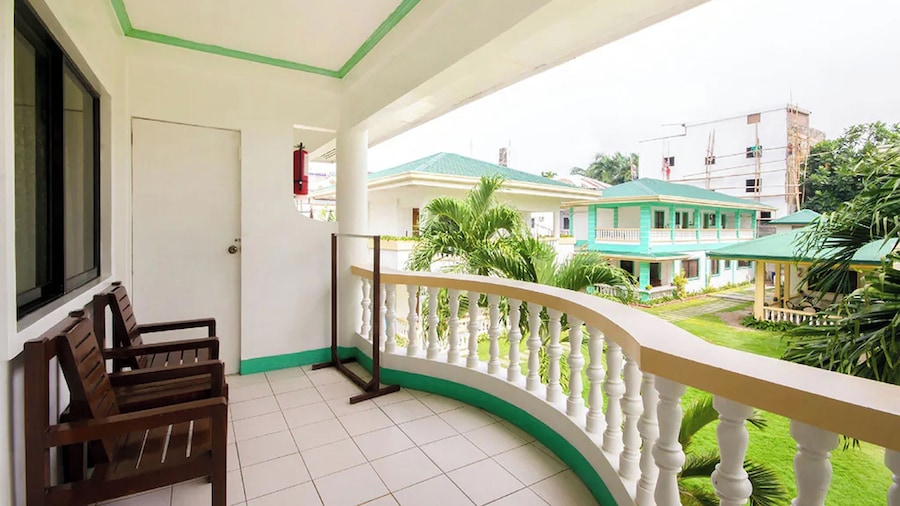 Bans Beach Resort Boracay