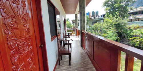 Morning Walsh Resort El Nido