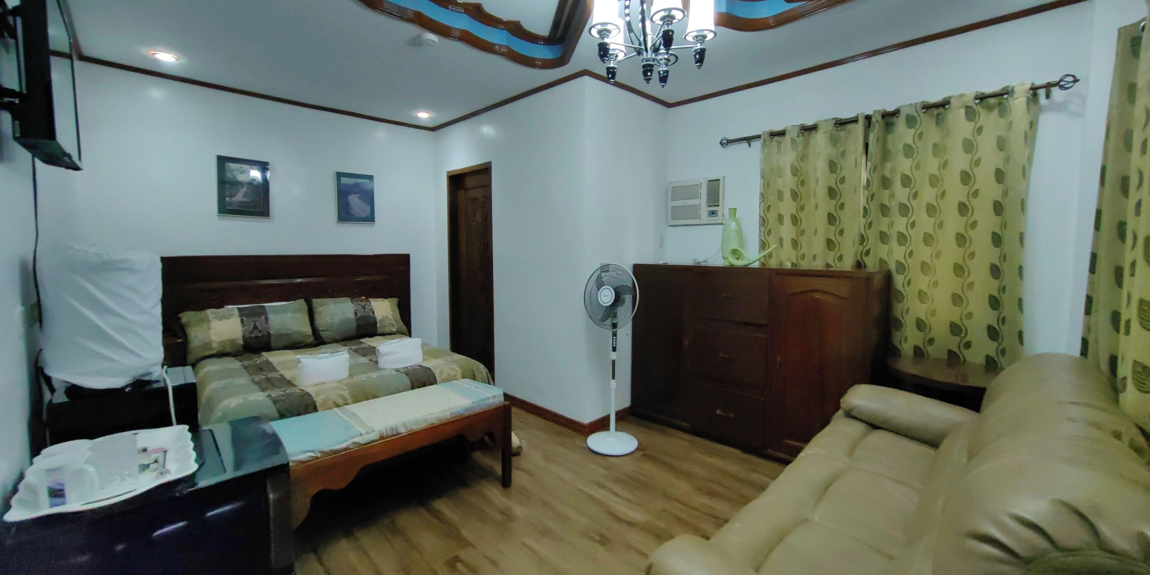 Superior Double Room | Desk, free WiFi, bed sheets