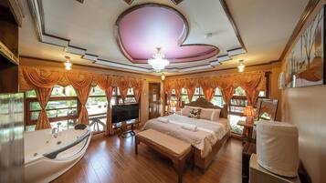 Suite de luna de miel | Escritorio, wifi gratis y ropa de cama